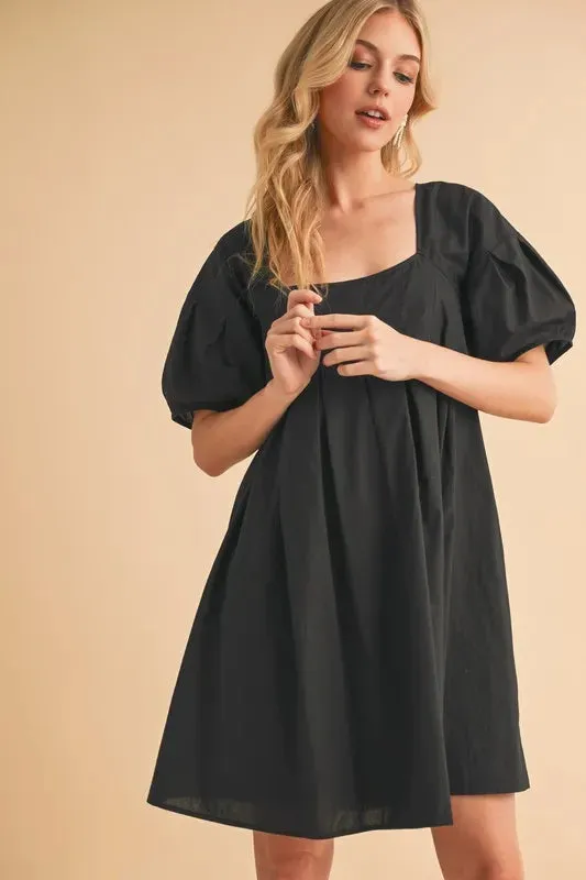 Aemi   Co Square Neck Babydoll Dress with Pockets In Black
