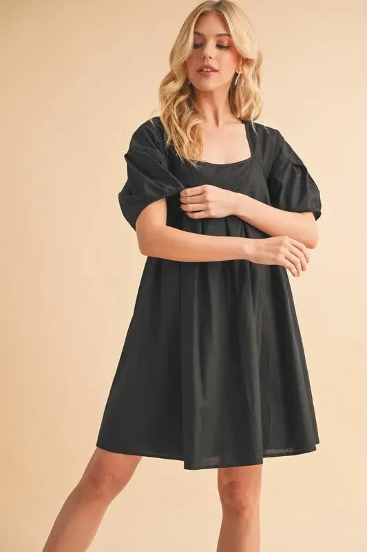 Aemi   Co Square Neck Babydoll Dress with Pockets In Black