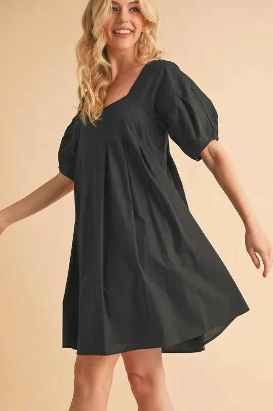 Aemi   Co Square Neck Babydoll Dress with Pockets In Black