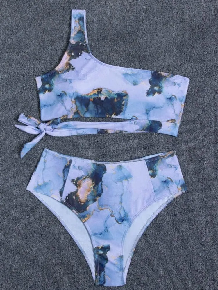 Cute Bow Two Piece Bikini Set  Stylish and Flattering Swimwear