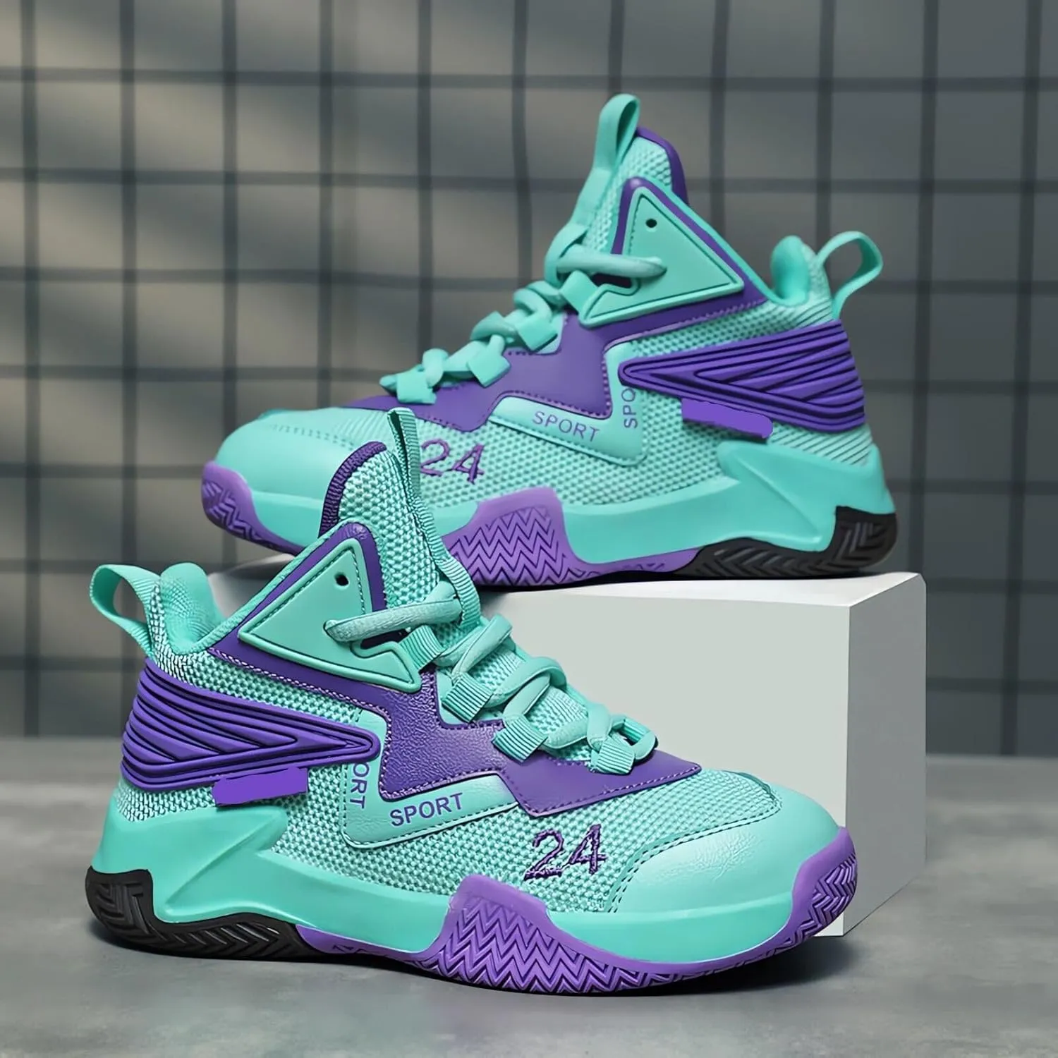 Kids Boys Basketball Shoes Lightweight Casual Sneakers Athletic Tennis Running Walking Shoe