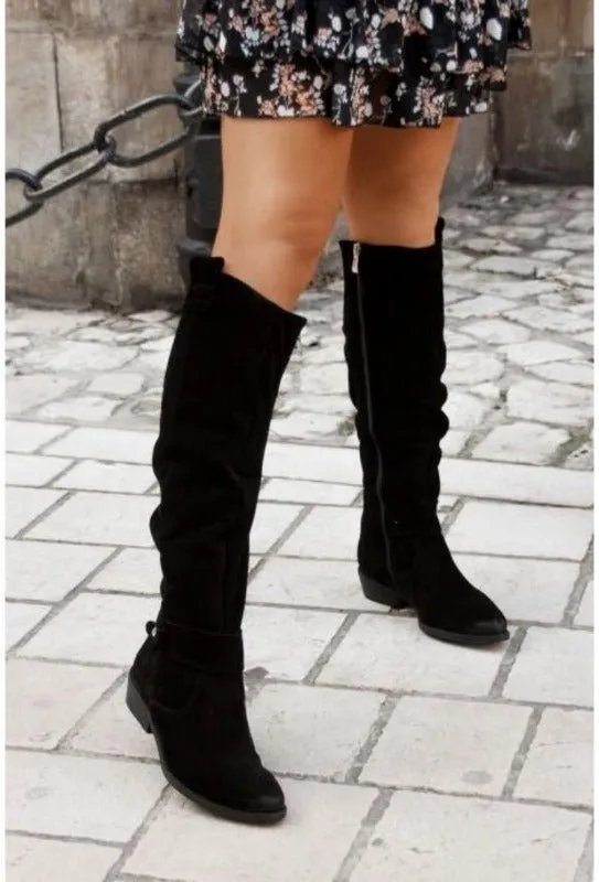 Mia - Stylish High Boots