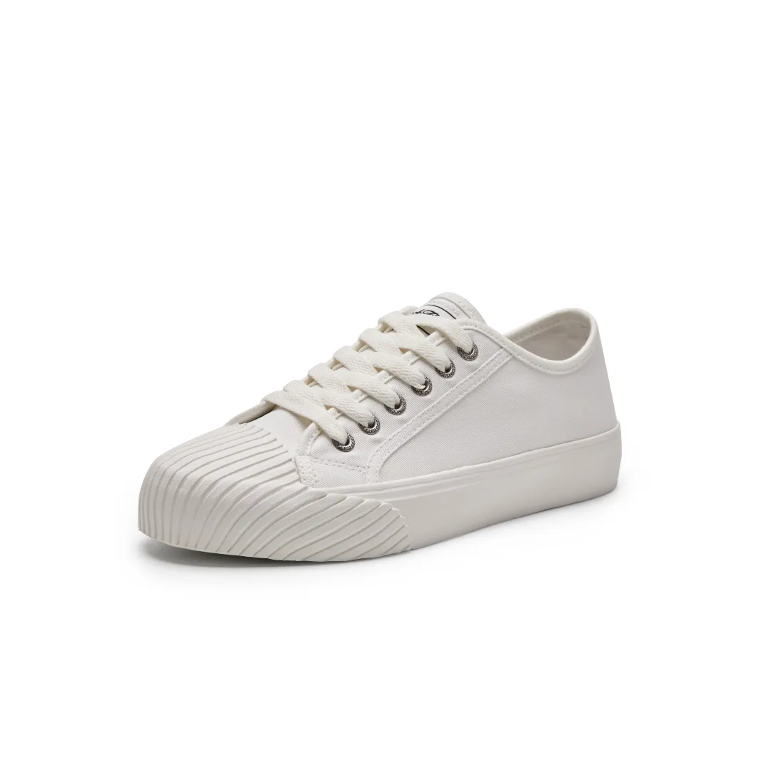 ROCKFISH White Vintage 702 Ladies canvas sneakers. Womens canvas trainer with shell shaped toe cap.