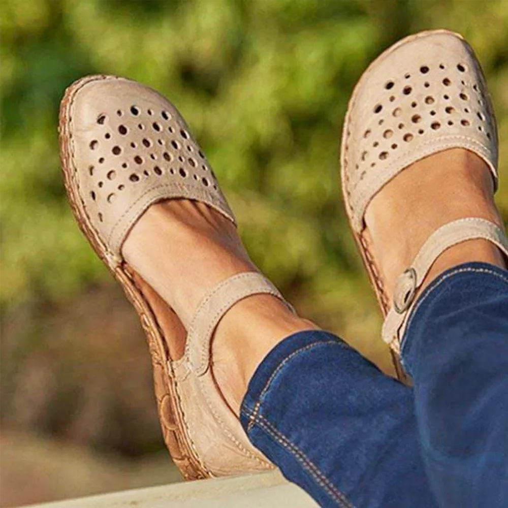 Stylish Hollow Out Leather Shoes