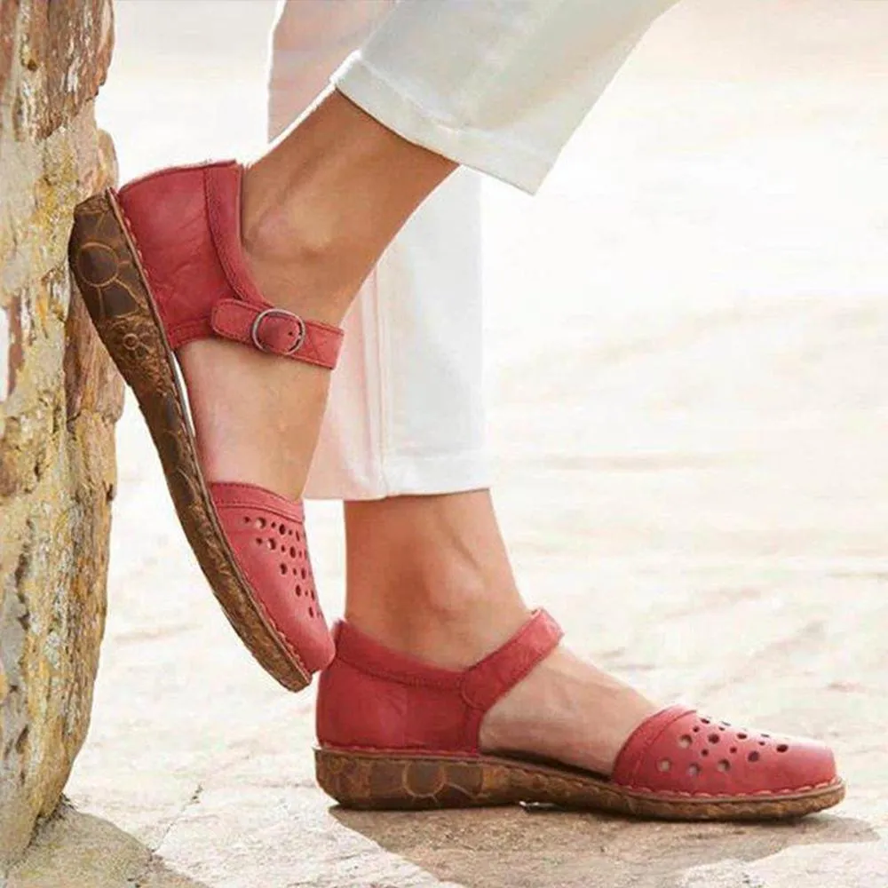 Stylish Hollow Out Leather Shoes