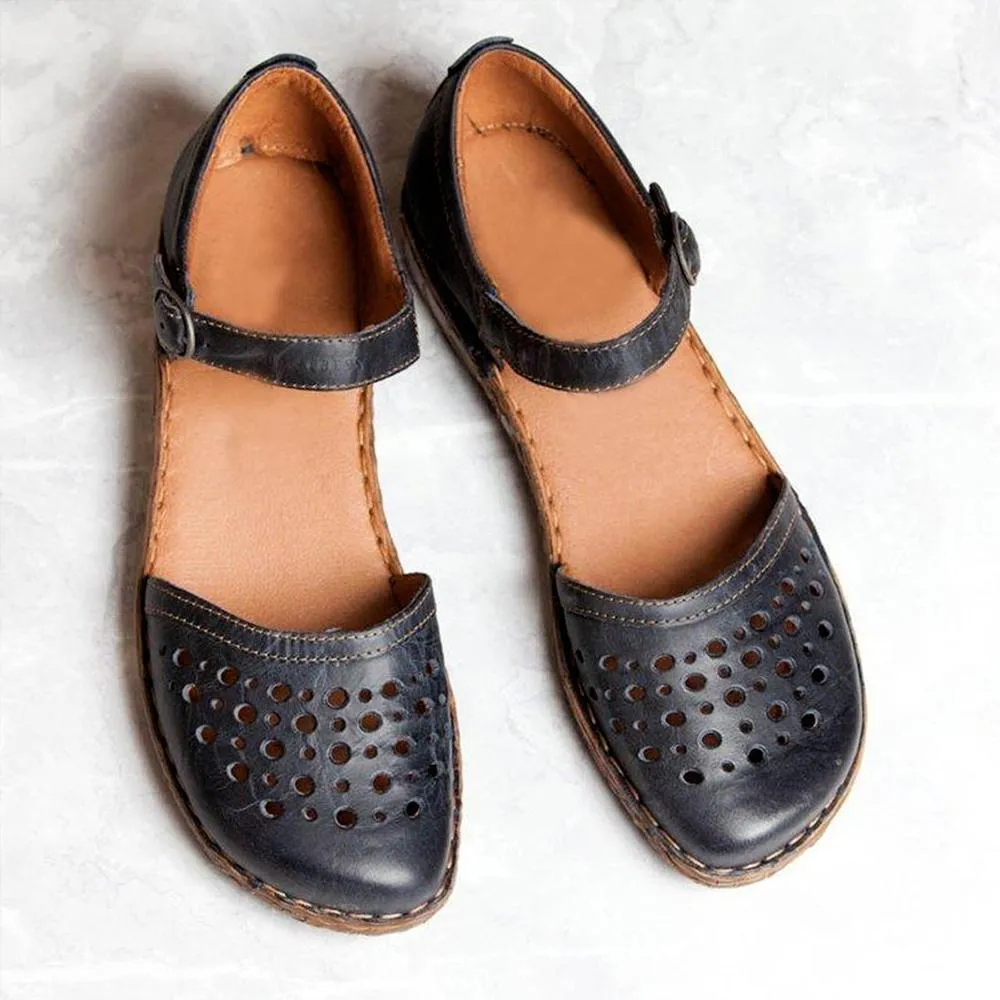 Stylish Hollow Out Leather Shoes