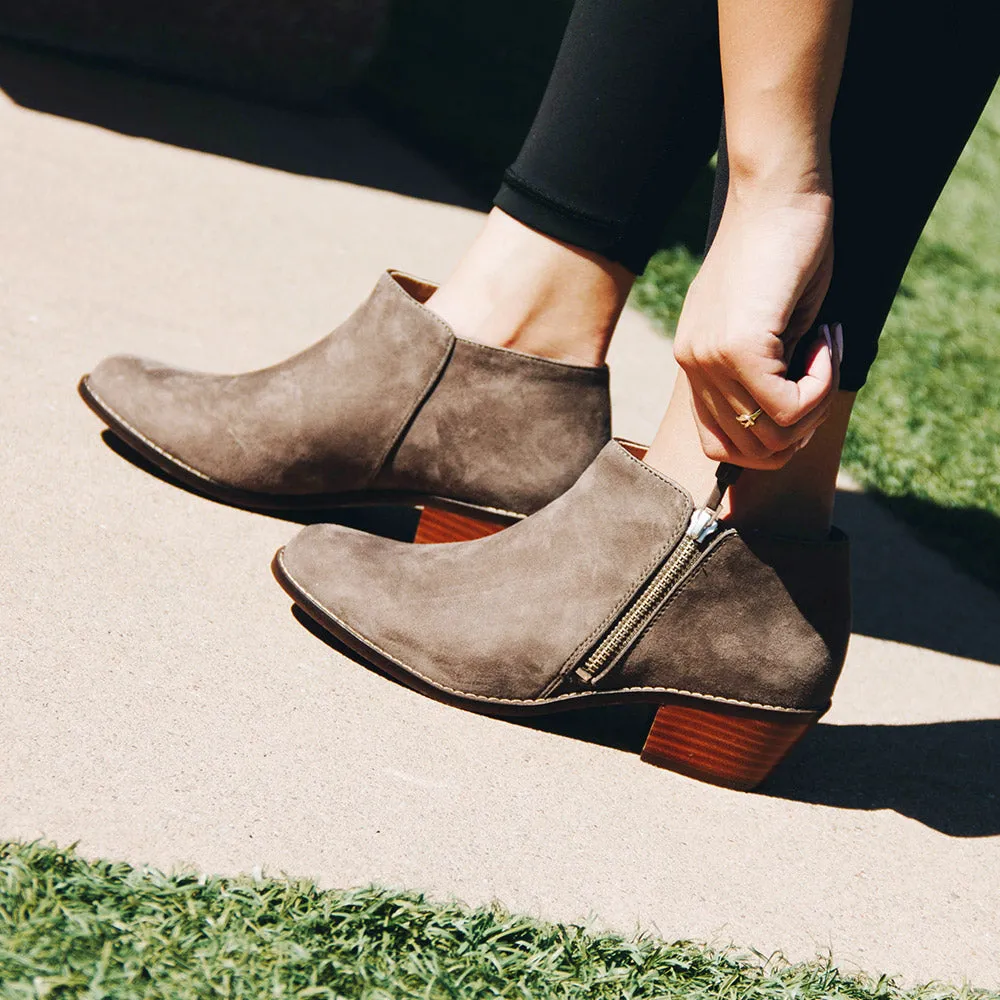 Vionic Joy Serena Boot